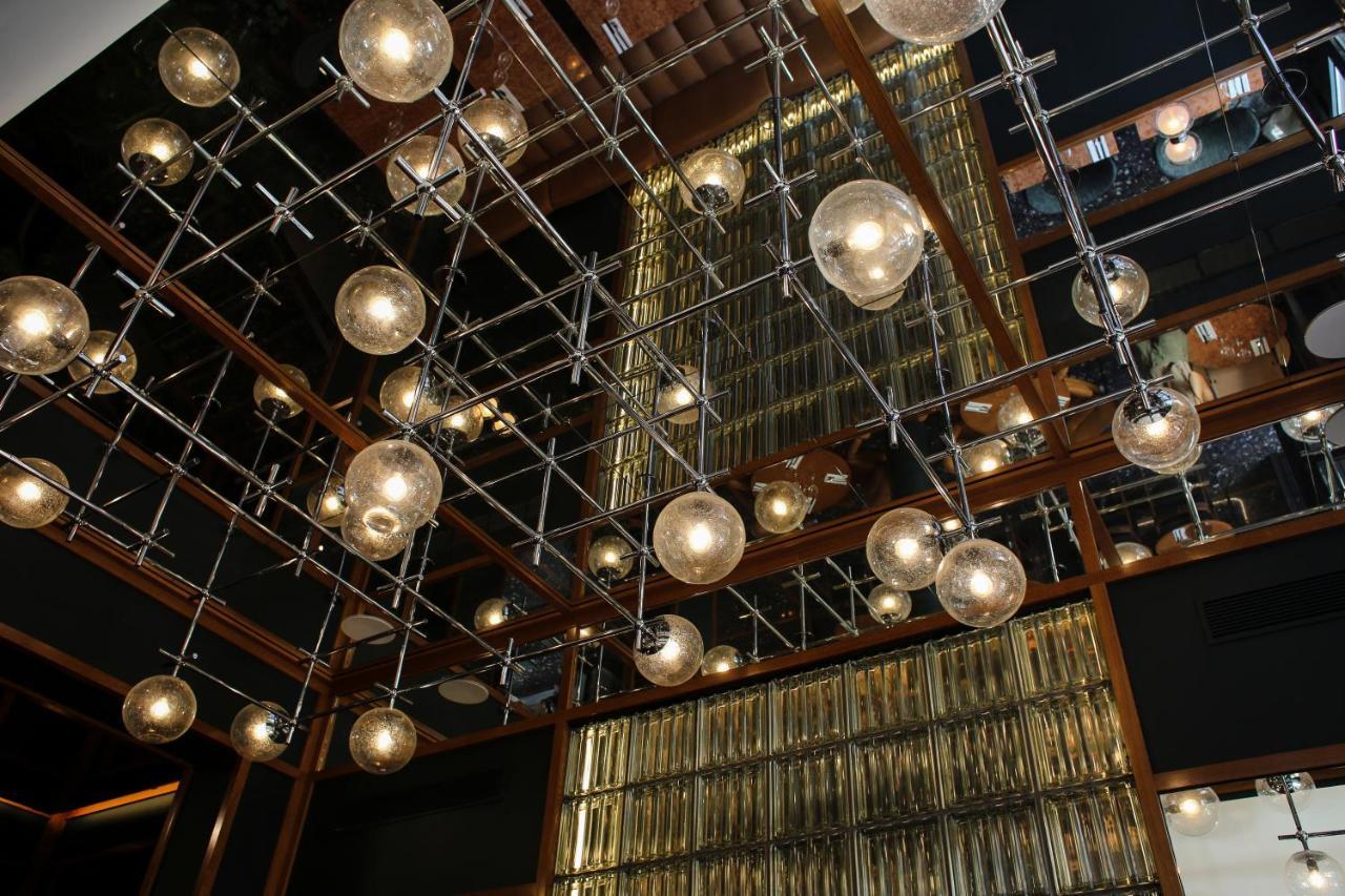 Hotel Le Ballu Paris Ngoại thất bức ảnh